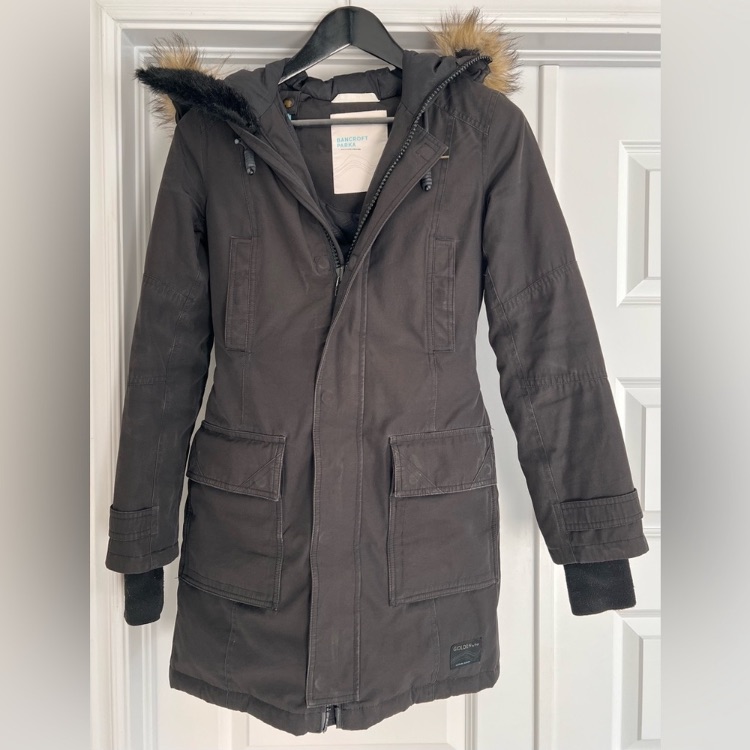Aritzia Golden By Tna Bancroft Parka Altitude Series Goose Down -Xs Fitted